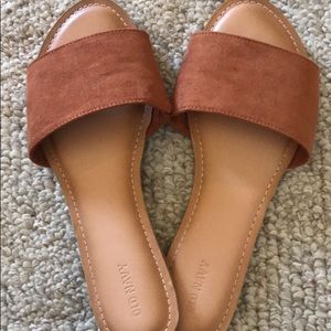 Old Navy Sandals